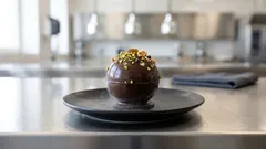 Bon bon di gelato “tipo bomboniera”: si preparano in anticipo e fanno scena